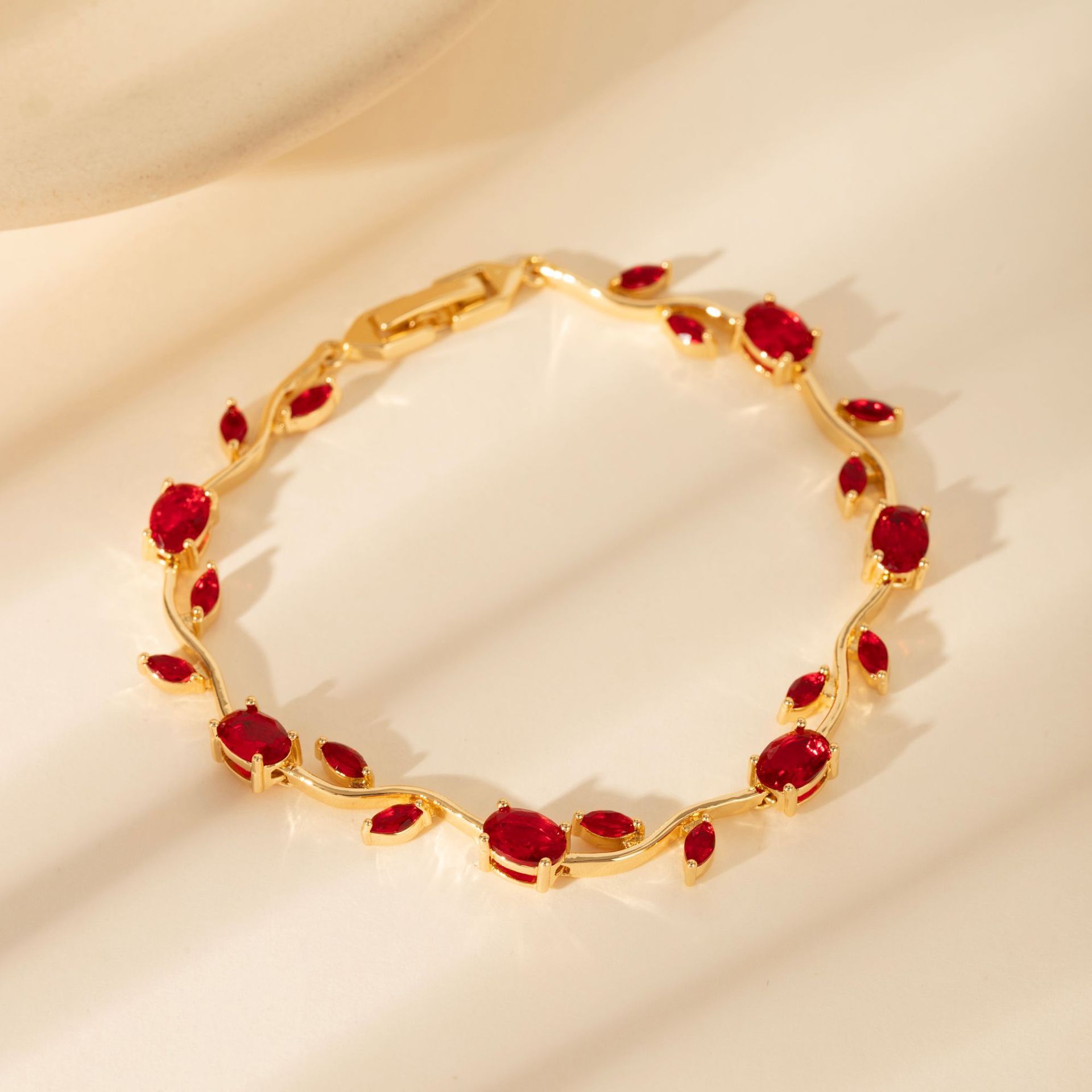 European And American Bracelets Light Luxury High-end