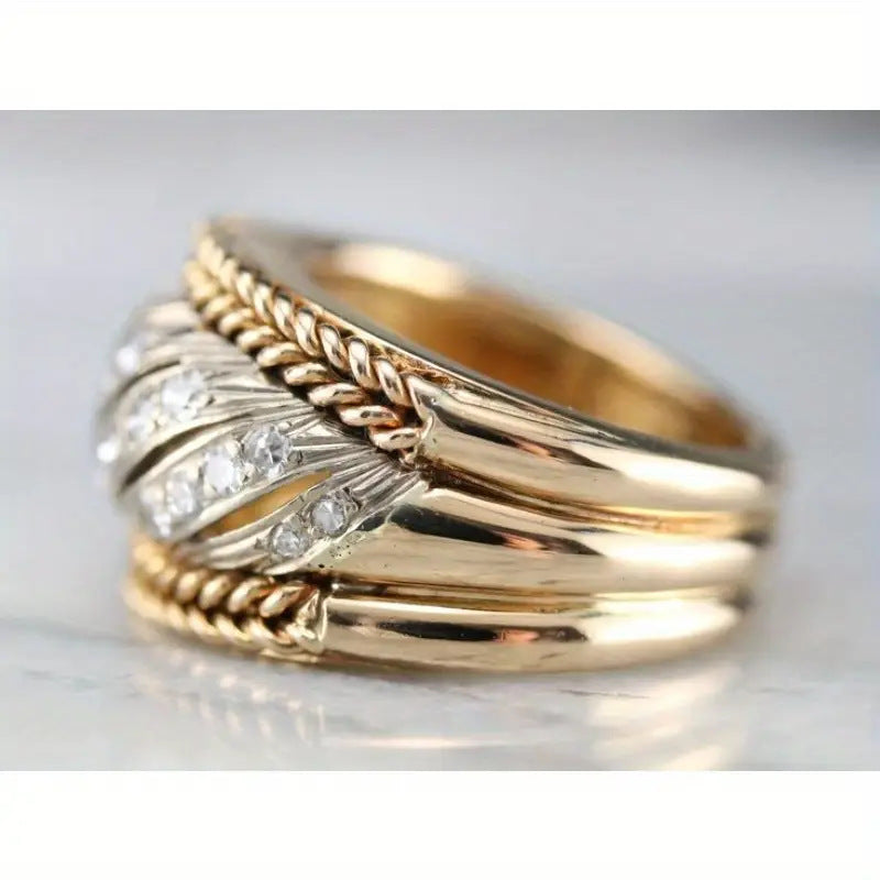 Fashion Two-tone Electroplated Line Ring