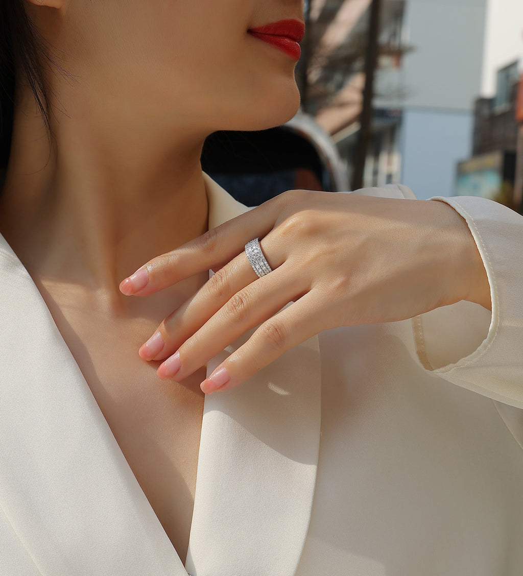 A Turn Of Luck - A Wedding Ring Set With Top-quality Moissanite S925 Silver And Platinum-plated Diamond Can Be Tested With A Diamond Pen