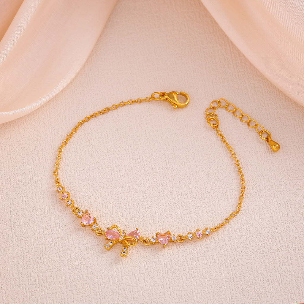 Cute And Sweet Heart-shaped Zircon Butterfly Bracelet Plated With 18K Gold.