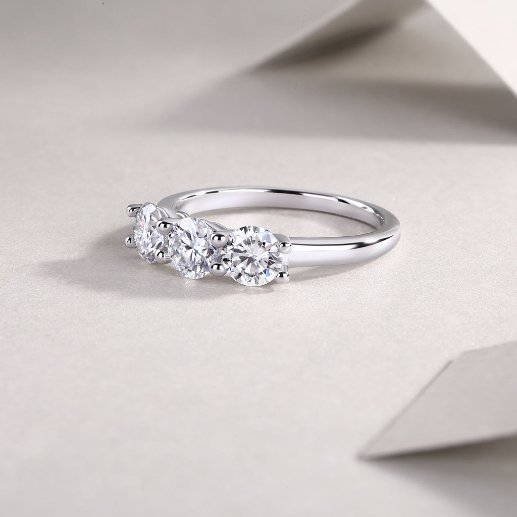 A Love Reborn Three Times - A Wedding Ring Set With 0.5-carat Top-quality Moissanite S925 Silver And Platinum-plated Diamond. The Ring Can Be Tested With A Diamond Pen In Gold And Rose Gold